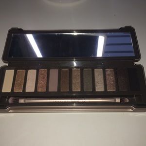 Naked 2 Urban Decay pallete